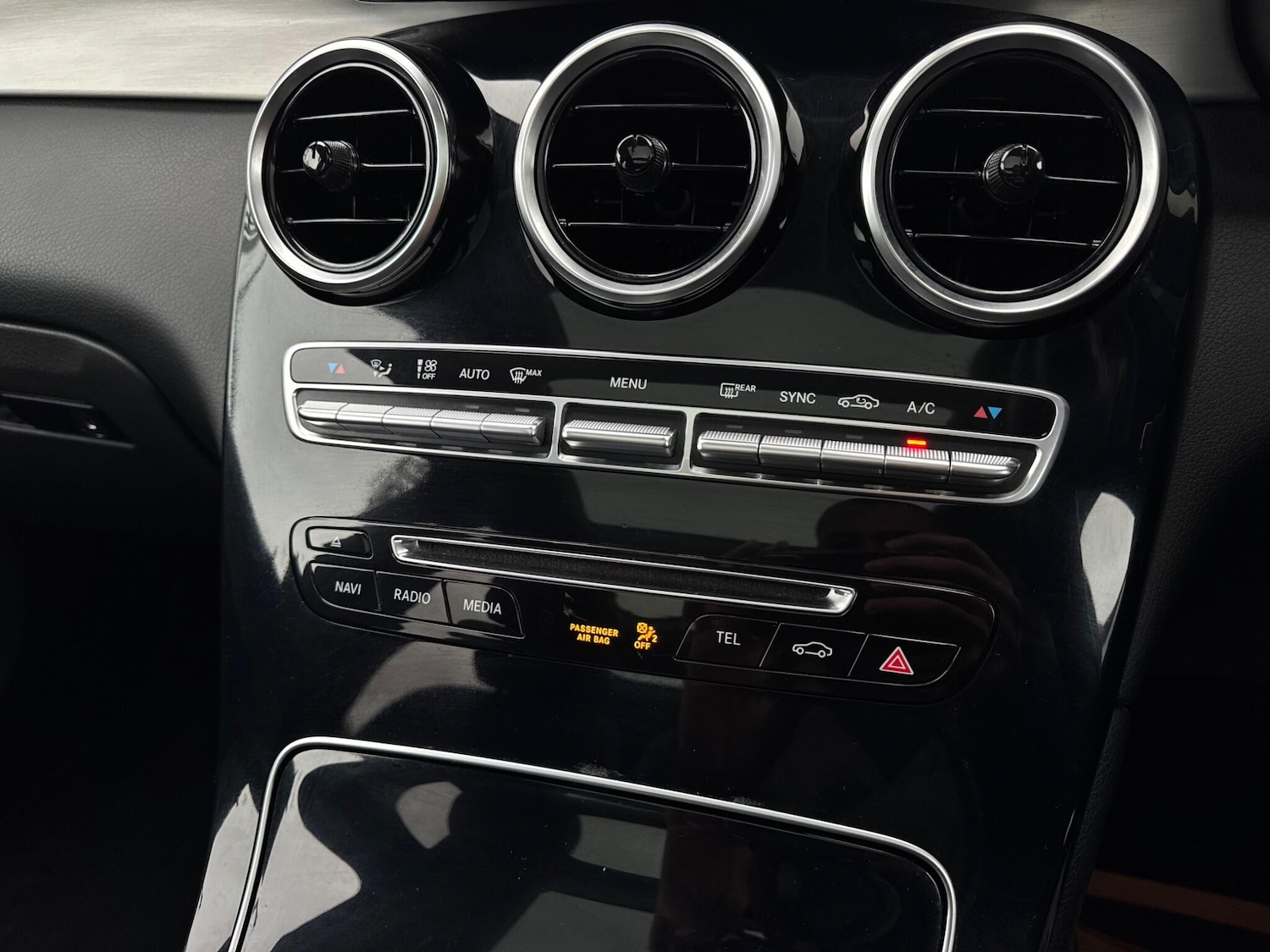 Used Mercedes-Benz GLC 2016 for sale - 76562327: Photo 26