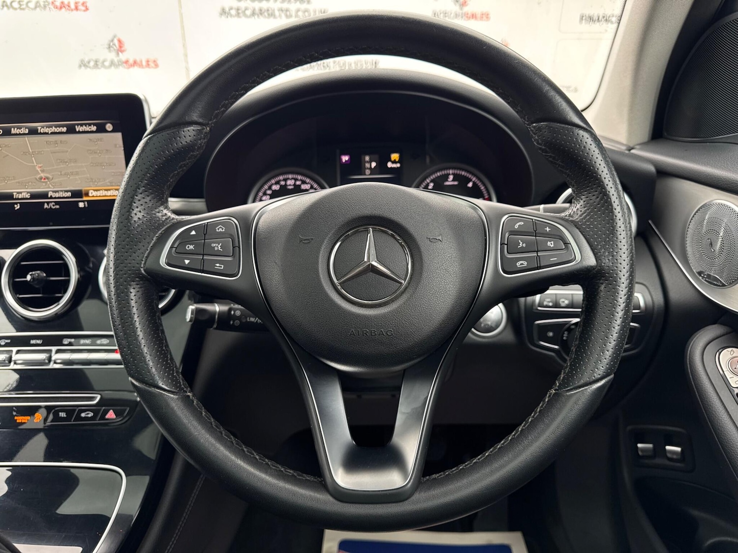 Used Mercedes-Benz GLC 2016 for sale - 76562327: Photo 30