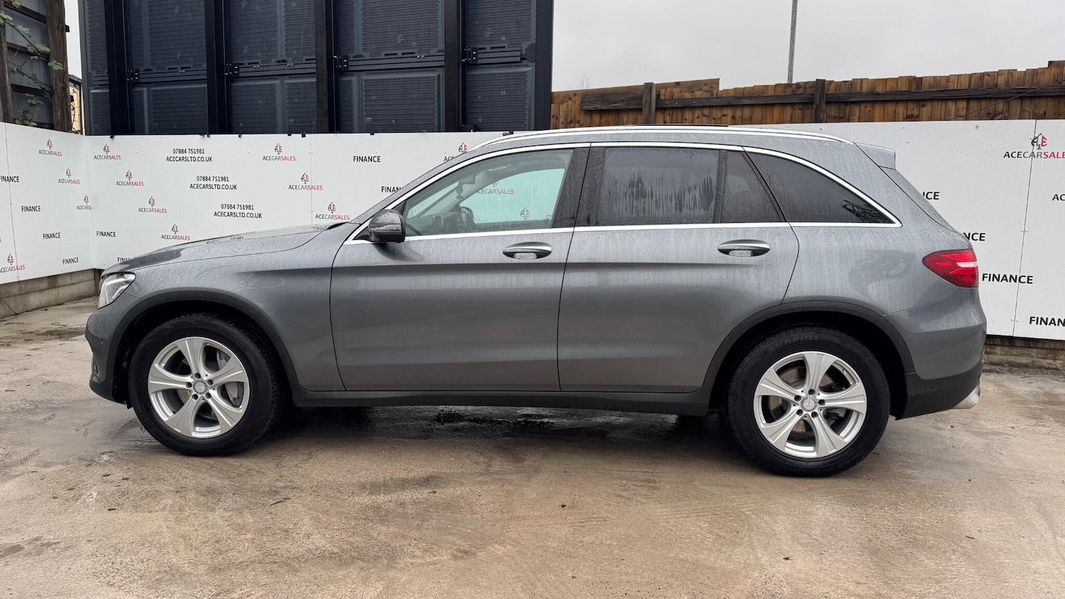 Used Mercedes-Benz GLC 2016 for sale - 76562327: Photo 5