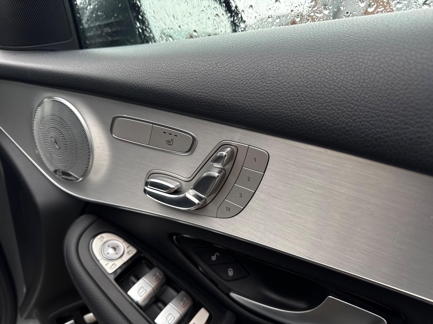 Used Mercedes-Benz GLC 2016 for sale - 76562327: Photo 74