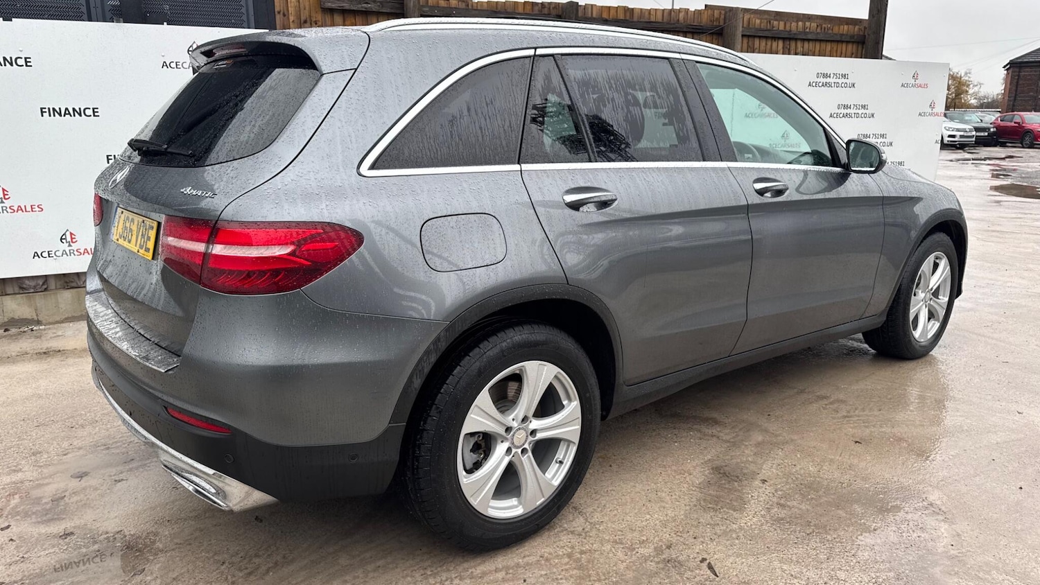 Used Mercedes-Benz GLC 2016 for sale - 76562327: Photo 8