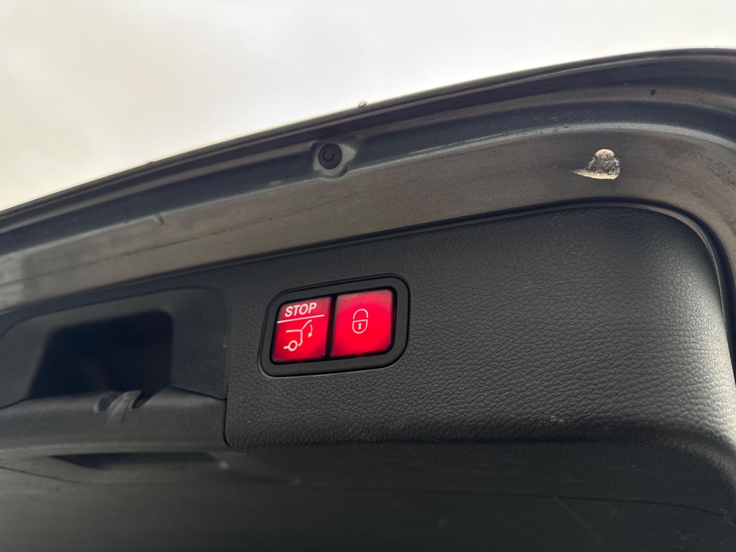 Used Mercedes-Benz GLC 2016 for sale - 76562327: Photo 81