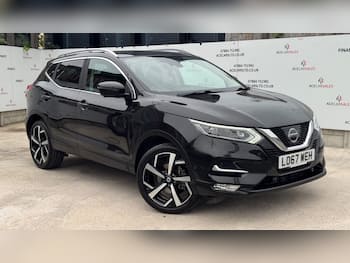 Used Nissan Qashqai 2017 for sale - 79808284: Photo