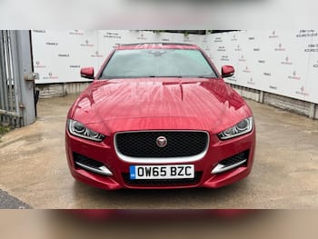 Used Jaguar XE 2016 for sale - 79860659: Photo