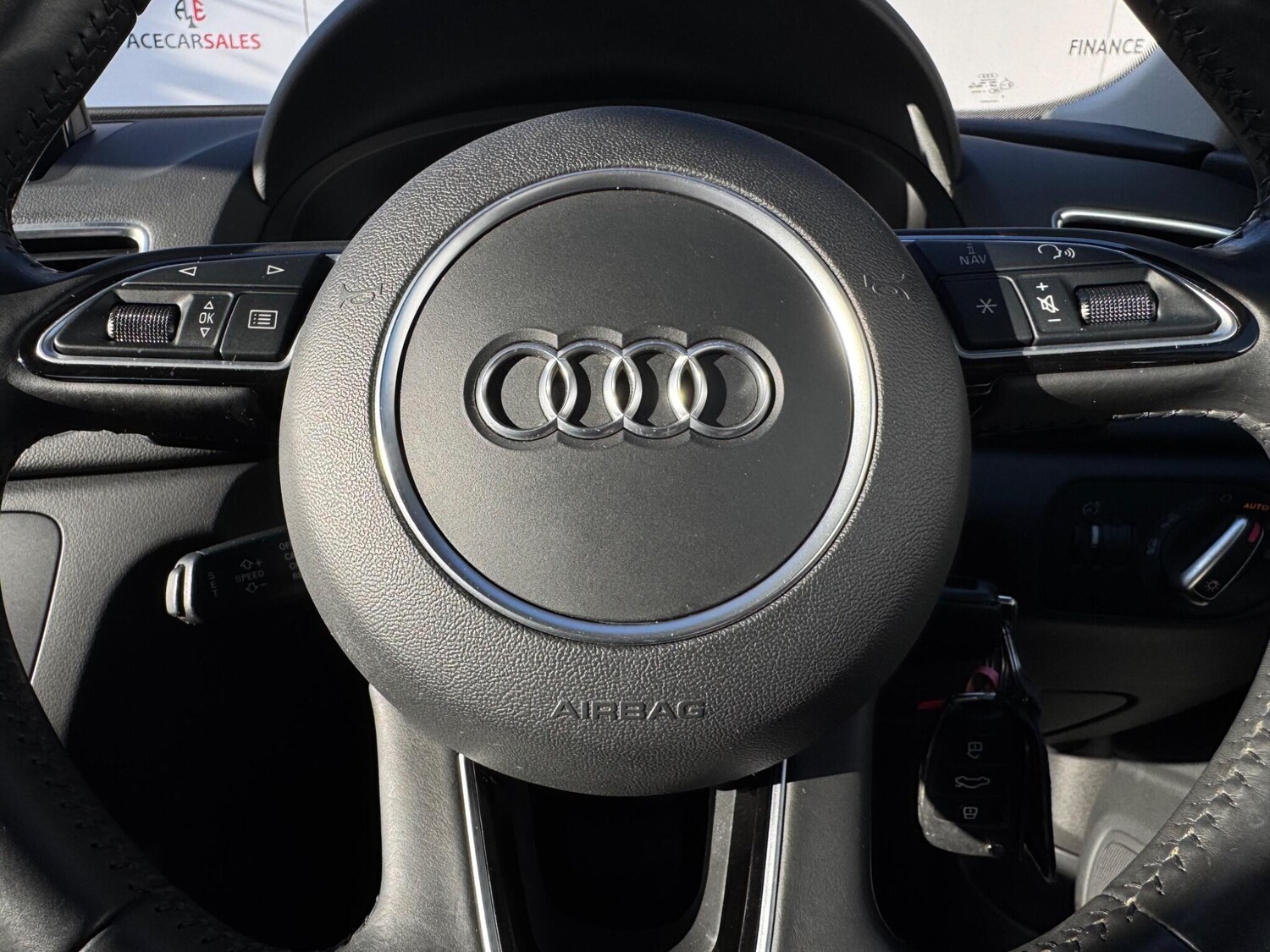 Used Audi Q3 2015 for sale - 77359004: Photo 24