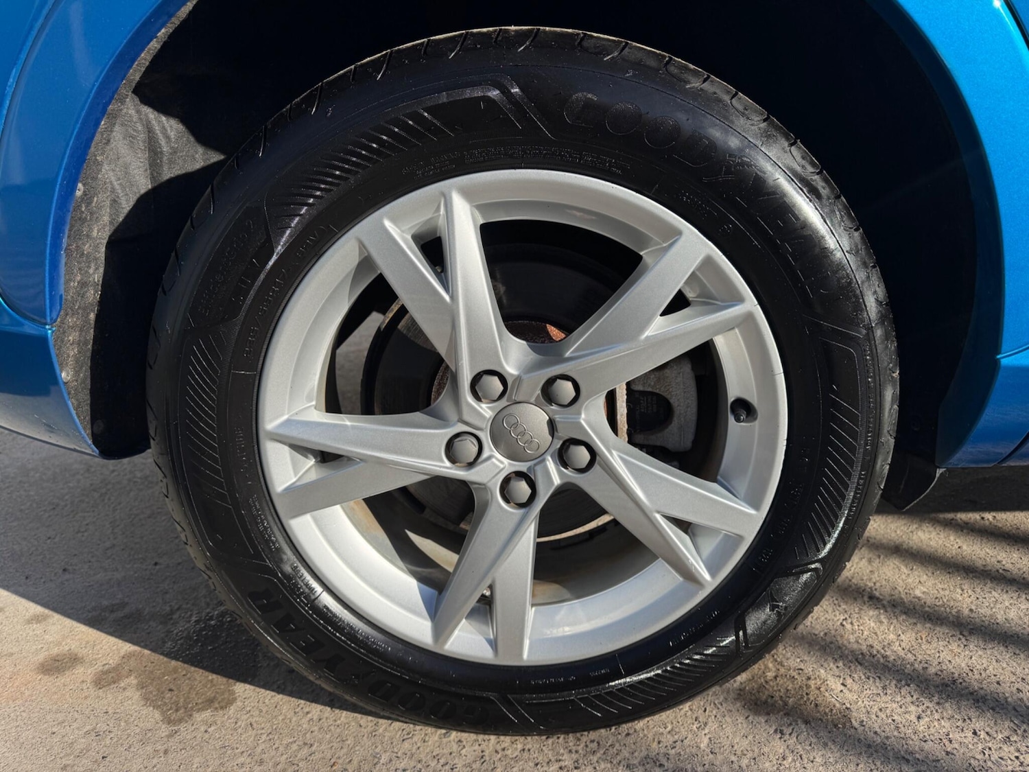 Used Audi Q3 2015 for sale - 77359004: Photo 64