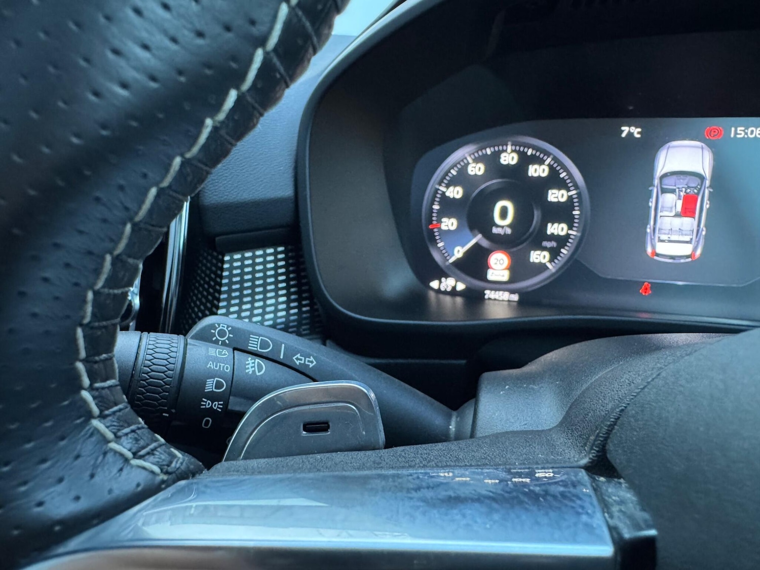 Used Volvo XC40 2020 for sale - 76620431: Photo 31