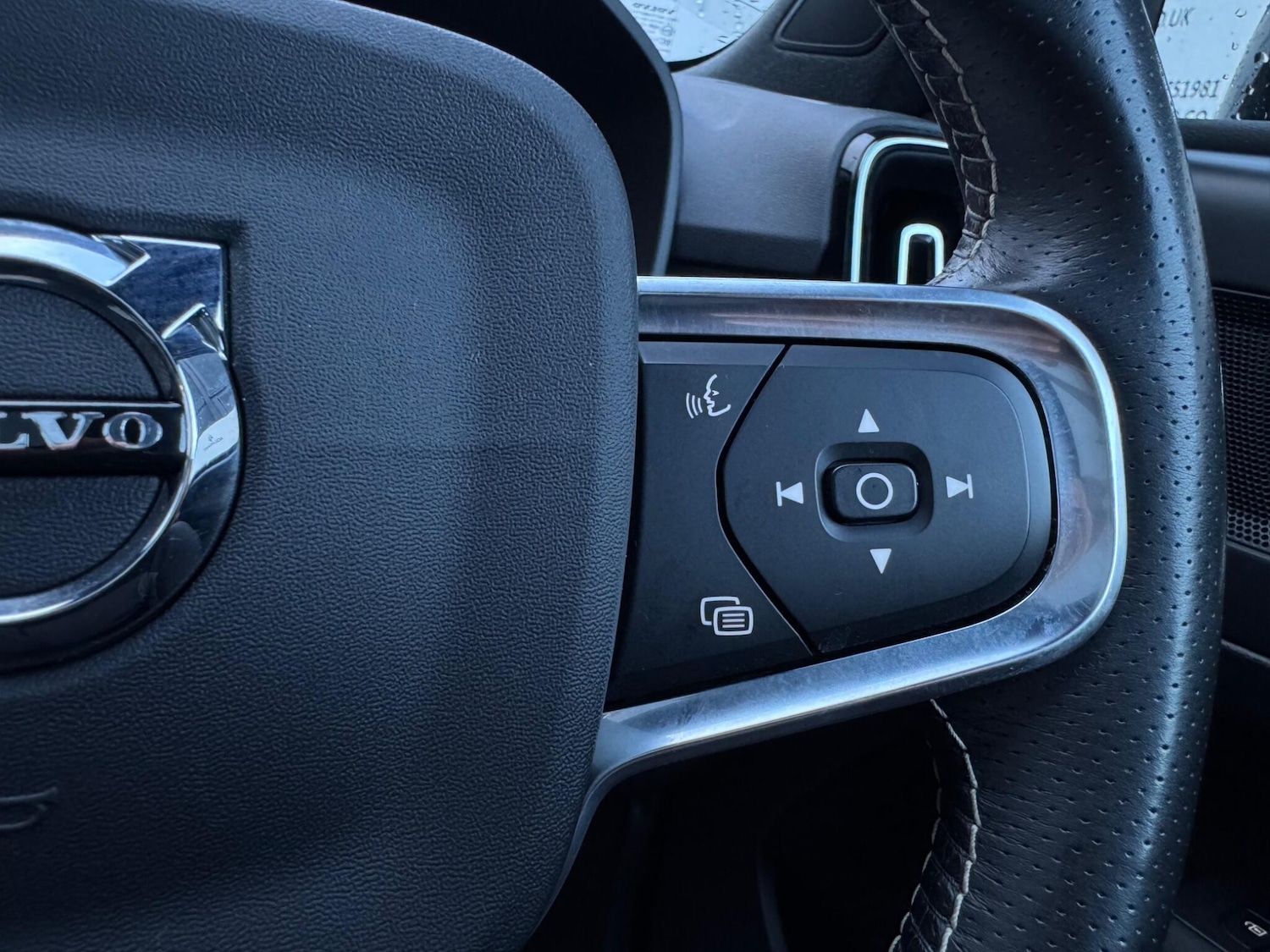 Used Volvo XC40 2020 for sale - 76620431: Photo 34