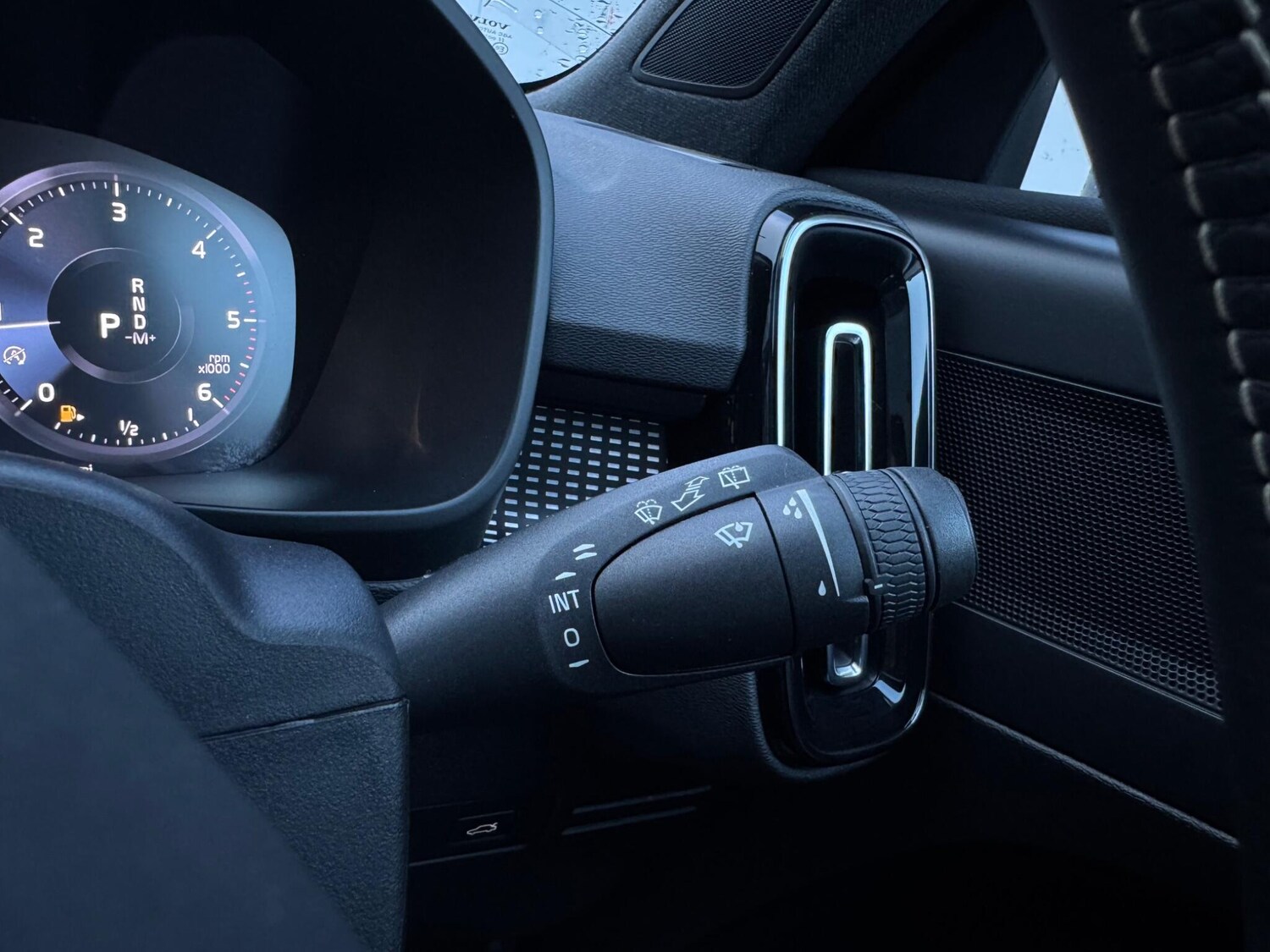 Used Volvo XC40 2020 for sale - 76620431: Photo 36