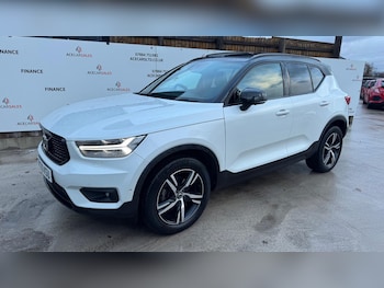 Used Volvo XC40 2020 for sale - 76620431: Photo