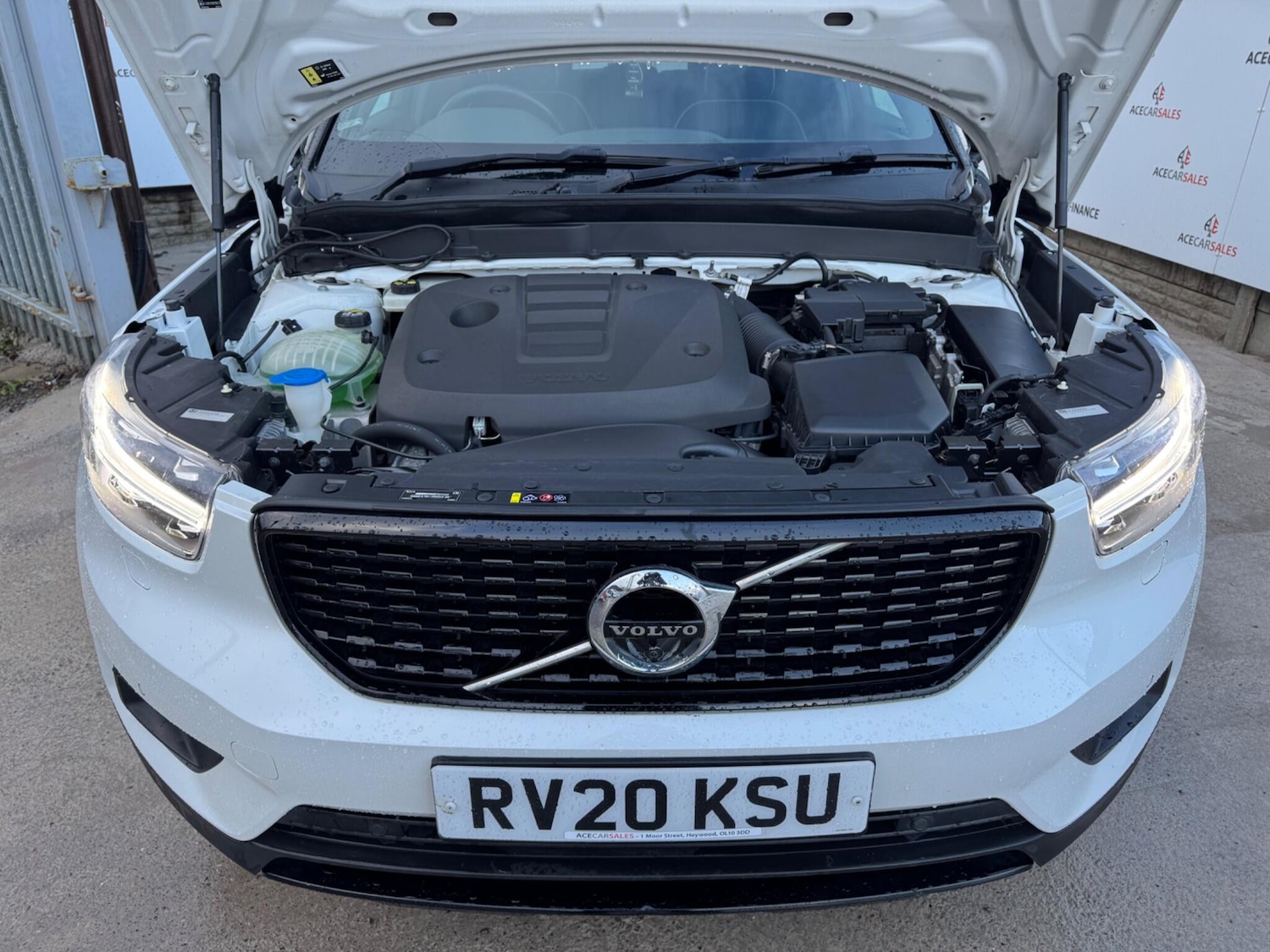 Used Volvo XC40 2020 for sale - 76620431: Photo 90