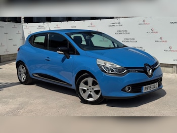 Used Renault Clio 2015 for sale - 79026440: Photo