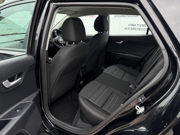 Used Kia Stonic 2019 for sale - 75646285: Photo 15