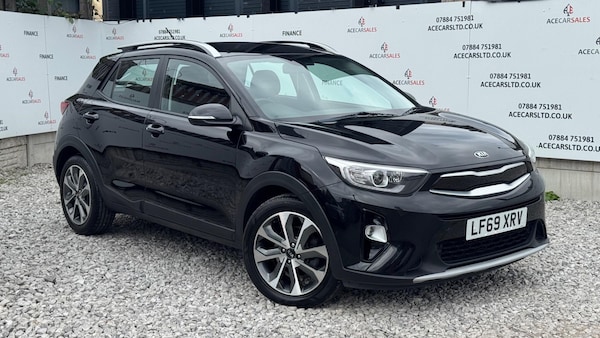 Used Kia Stonic 2019 for sale - 75646285: Photo 1