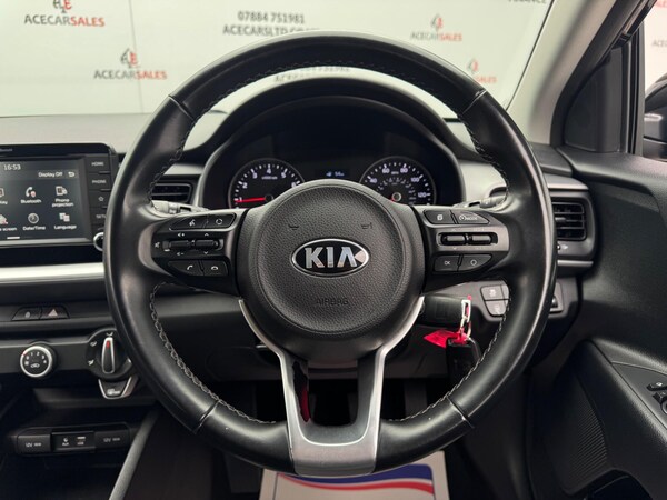 Used Kia Stonic 2019 for sale - 75646285: Photo 27