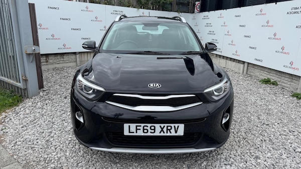 Used Kia Stonic 2019 for sale - 75646285: Photo 3