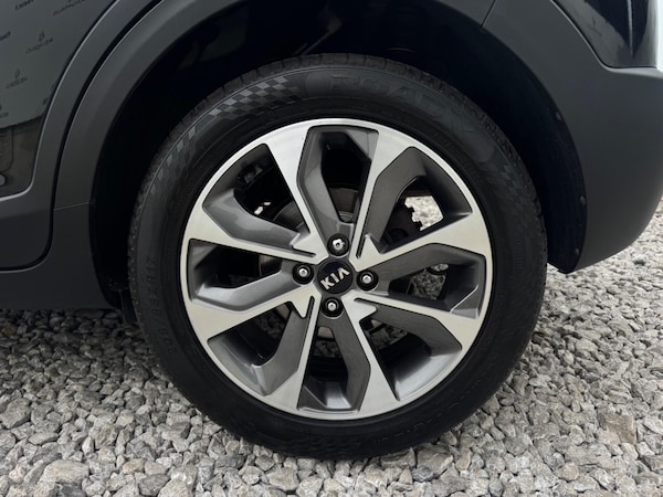 Used Kia Stonic 2019 for sale - 75646285: Photo 56