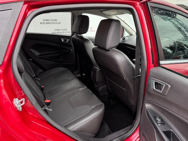 Used Ford Fiesta 2015 for sale - 75670833: Photo 13