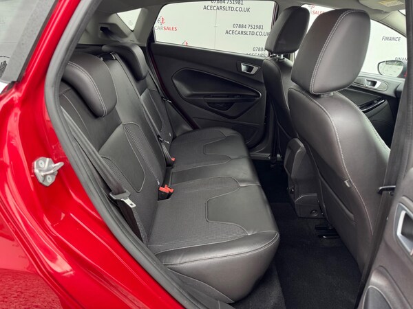 Used Ford Fiesta 2015 for sale - 75670833: Photo 14