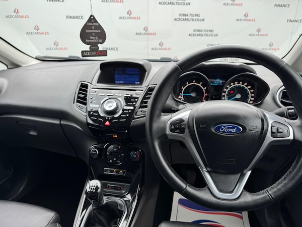 Used Ford Fiesta 2015 for sale - 75670833: Photo 22