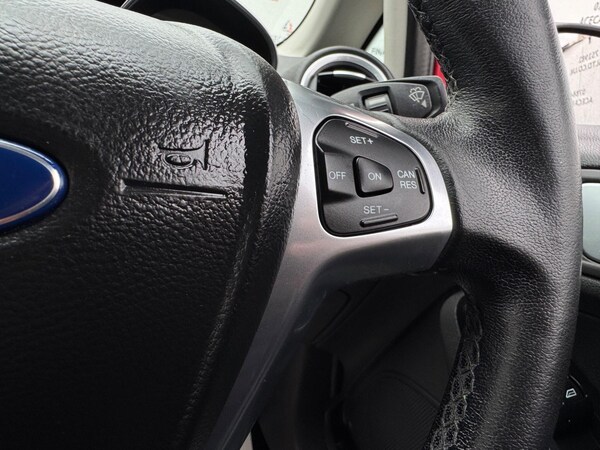 Used Ford Fiesta 2015 for sale - 75670833: Photo 33