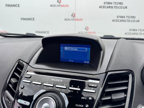 Used Ford Fiesta 2015 for sale - 75670833: Photo 47