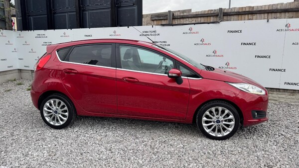 Used Ford Fiesta 2015 for sale - 75670833: Photo 9