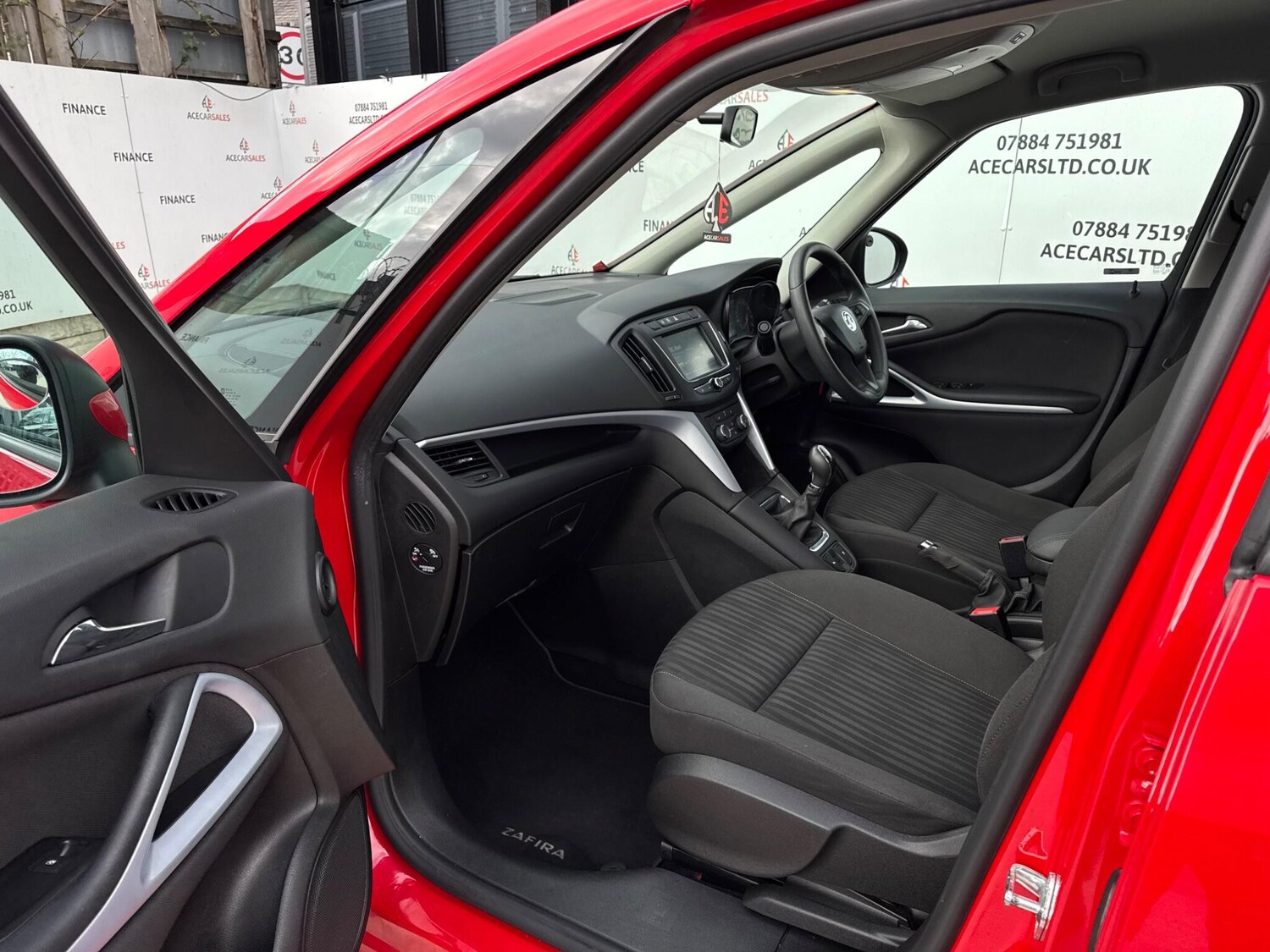 Used Vauxhall Zafira 2017 for sale - 77839584: Photo 19