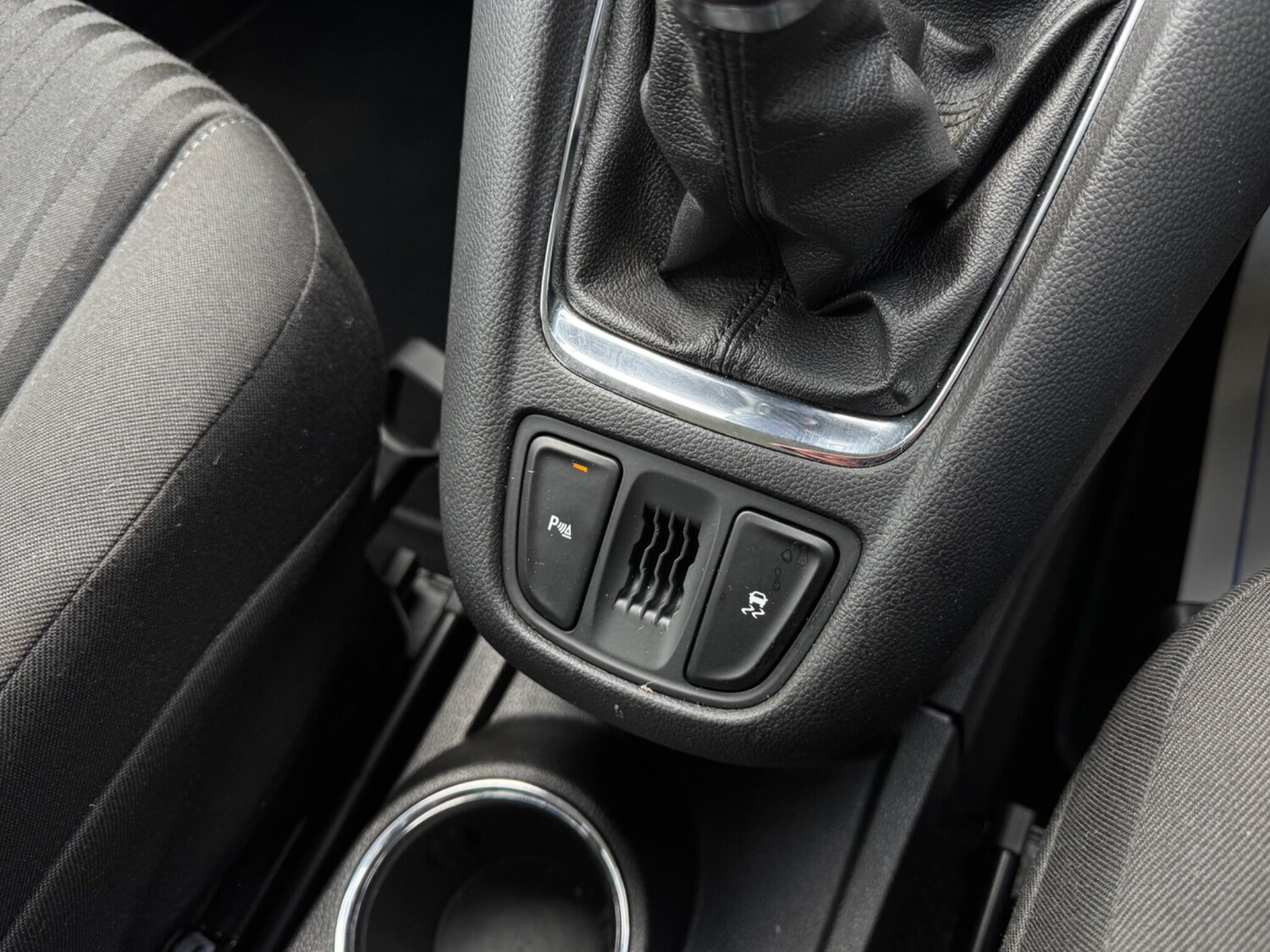 Used Vauxhall Zafira 2017 for sale - 77839584: Photo 28