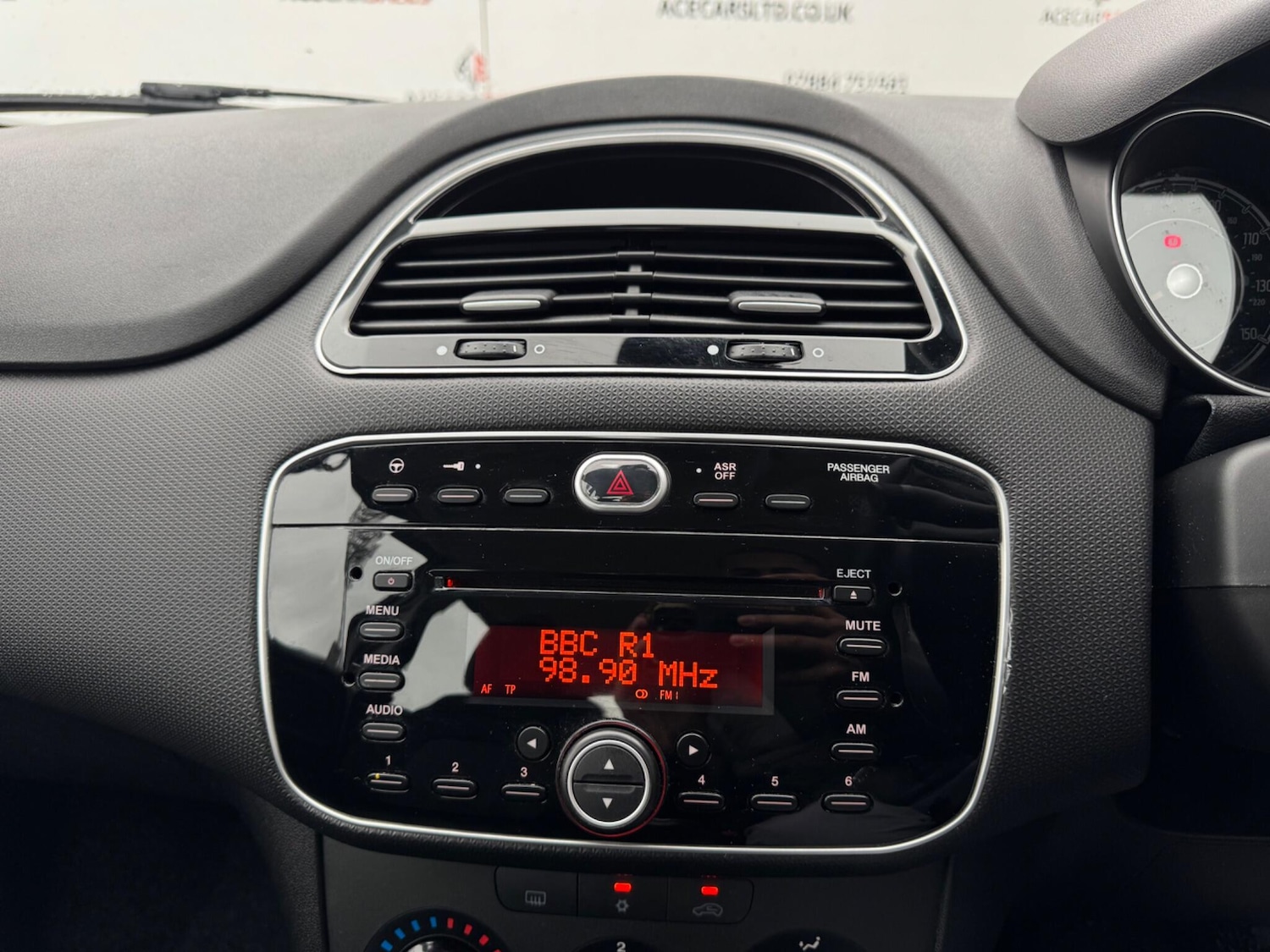 Used Fiat Punto 2017 for sale - 77191880: Photo 23