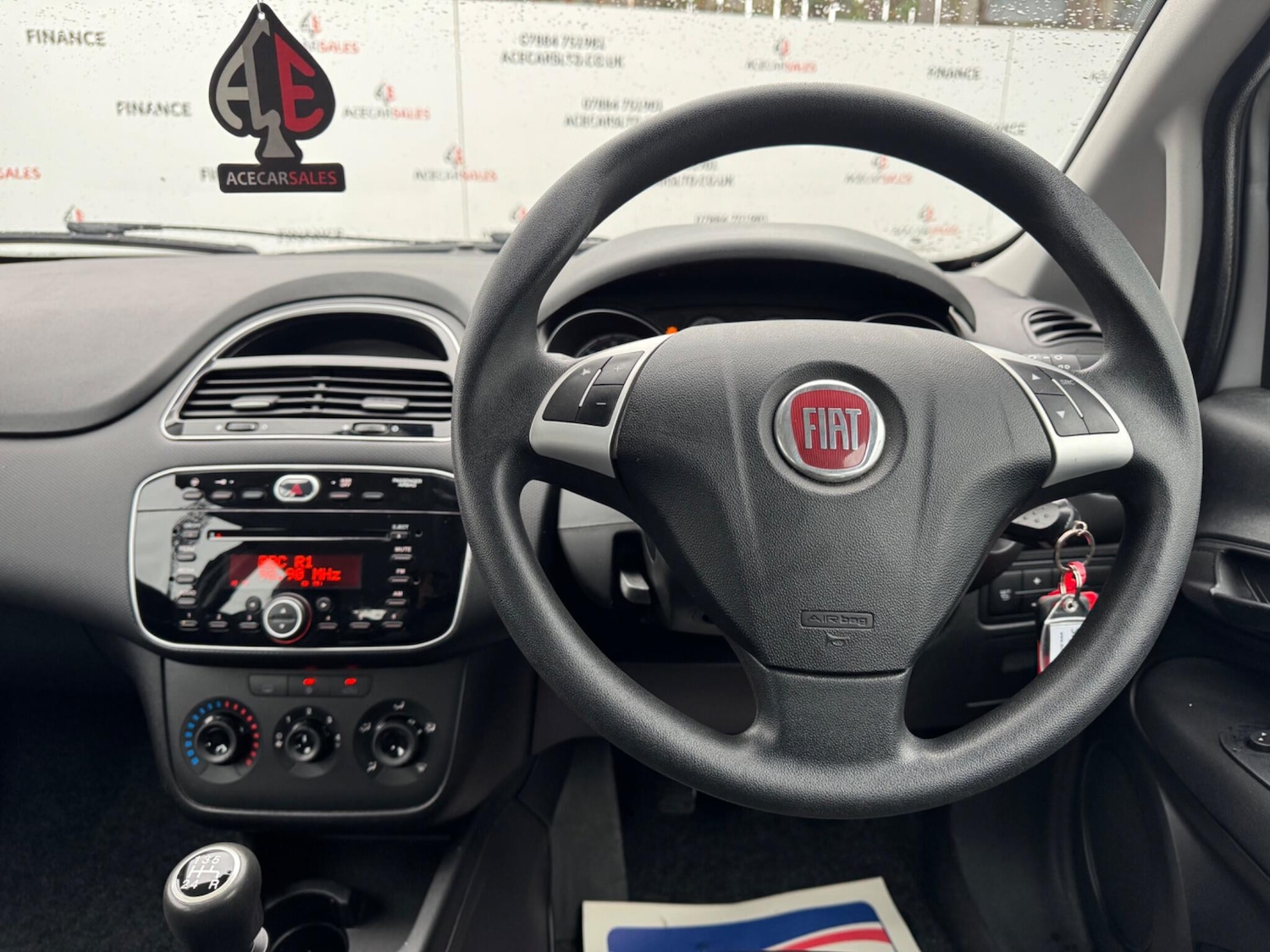 Used Fiat Punto 2017 for sale - 77191880: Photo 32