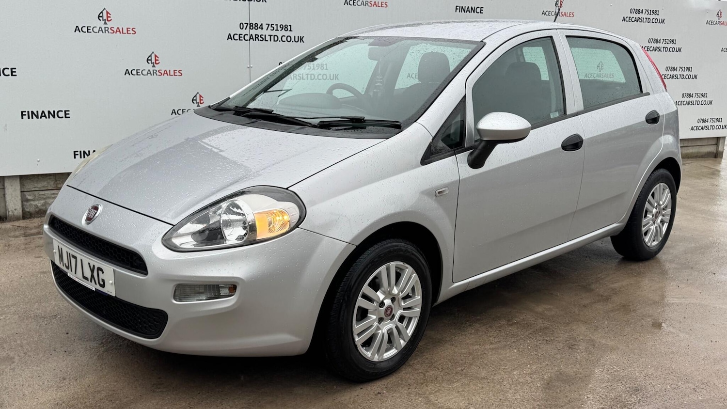 Used Fiat Punto 2017 for sale - 77191880: Photo 4