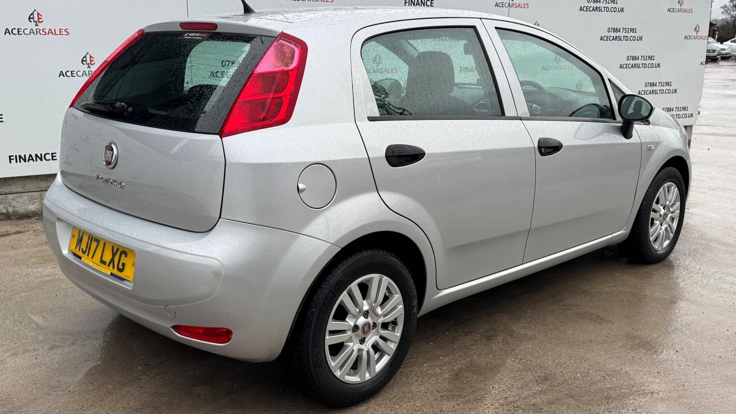 Used Fiat Punto 2017 for sale - 77191880: Photo 8