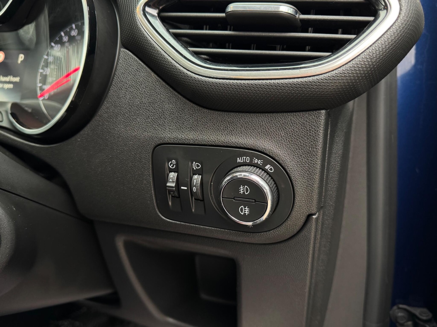 Used Vauxhall Crossland X 2020 for sale - 77425143: Photo 50