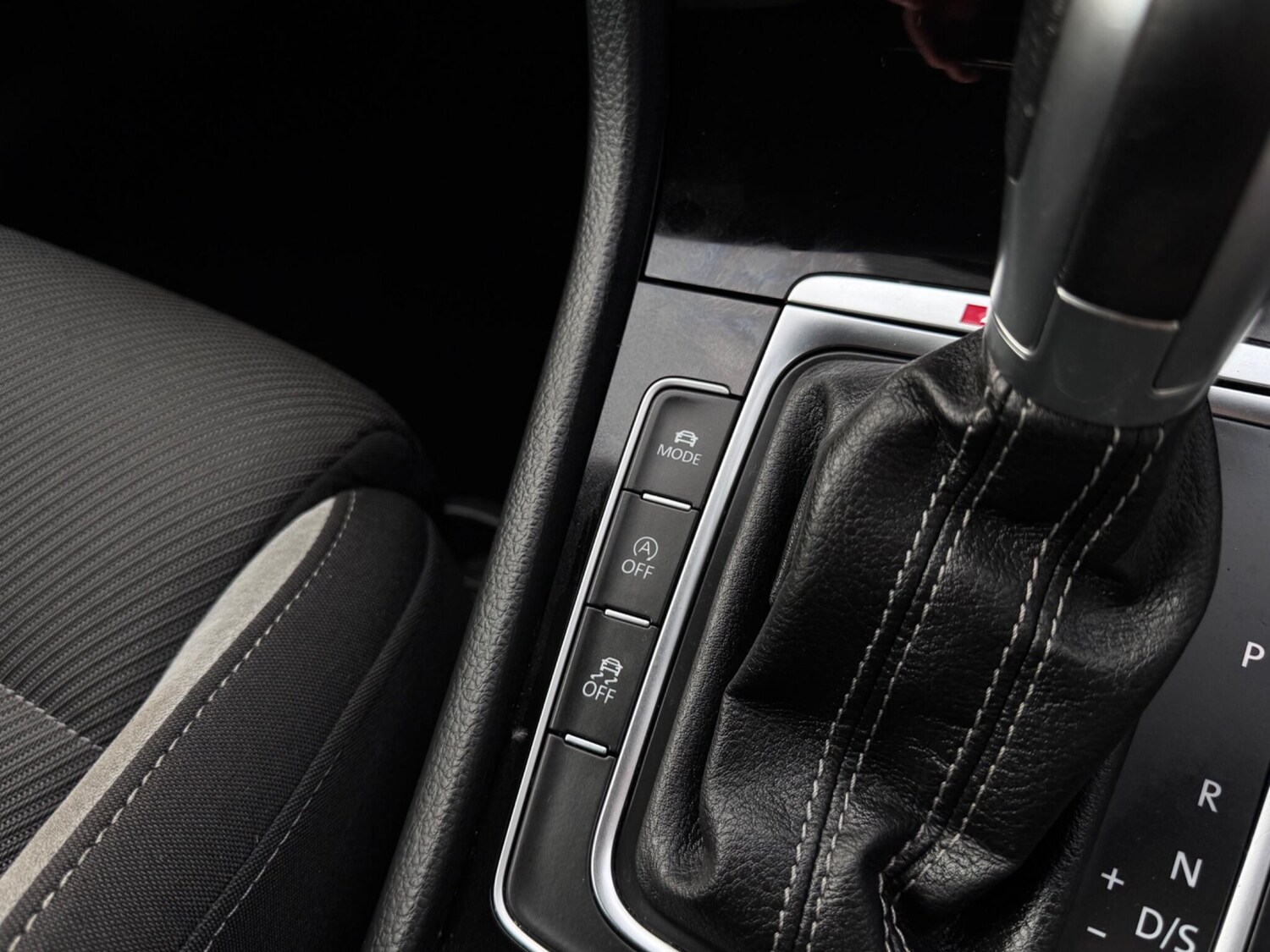 Used Volkswagen Golf 2016 for sale - 77586587: Photo 27