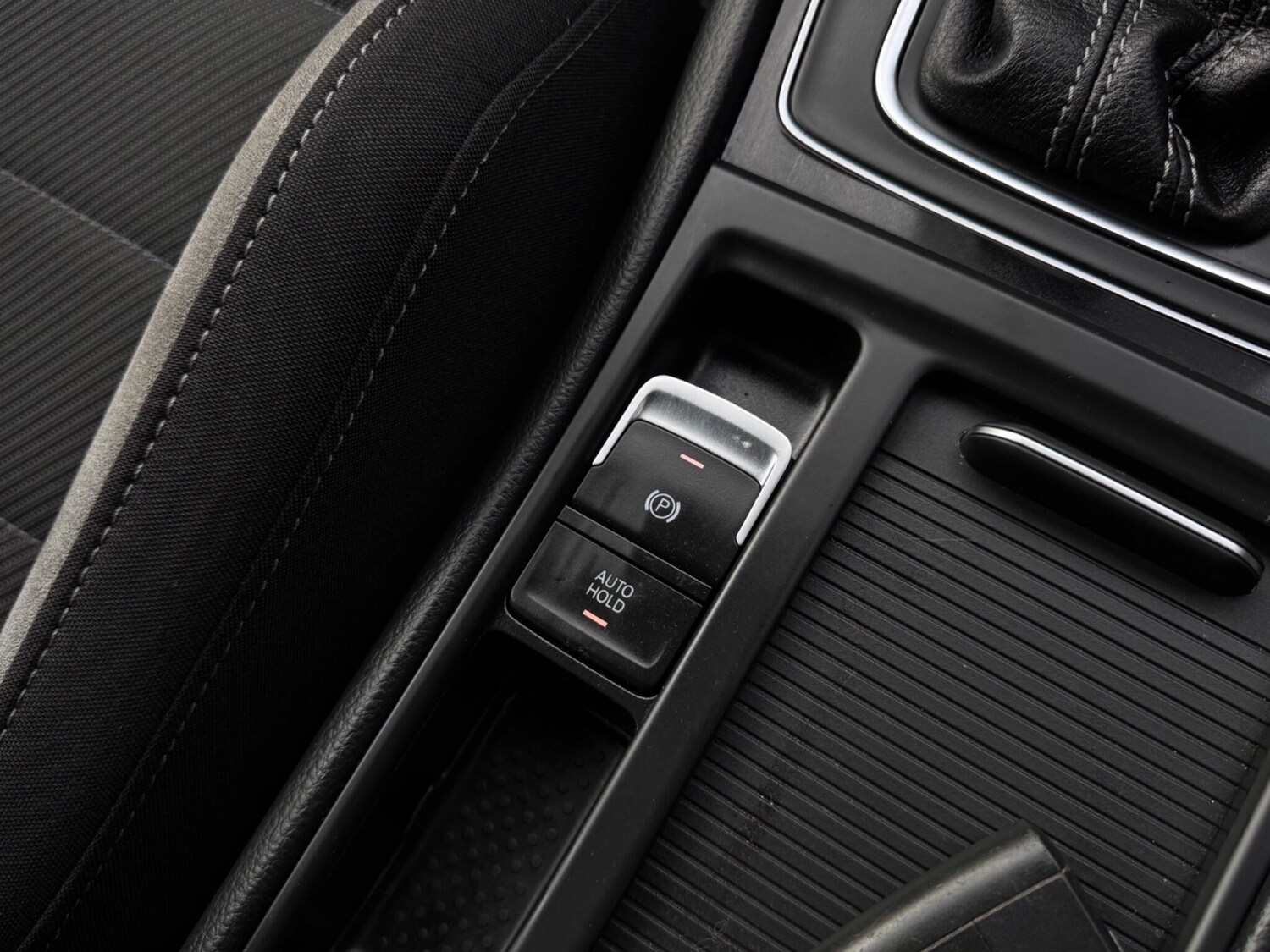 Used Volkswagen Golf 2016 for sale - 77586587: Photo 29