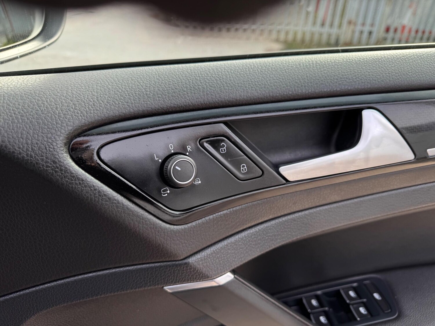 Used Volkswagen Golf 2016 for sale - 77586587: Photo 78