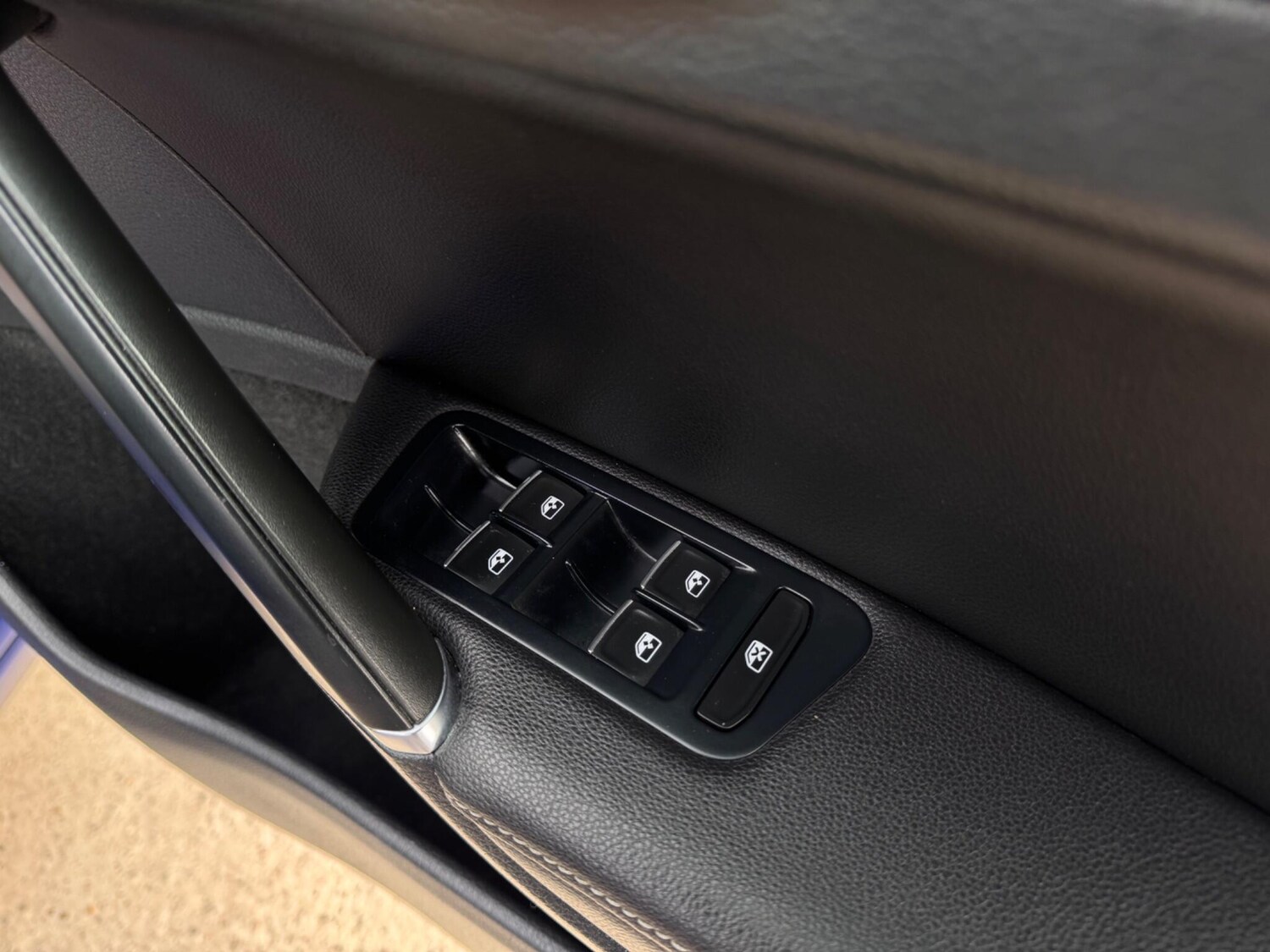 Used Volkswagen Golf 2016 for sale - 77586587: Photo 80