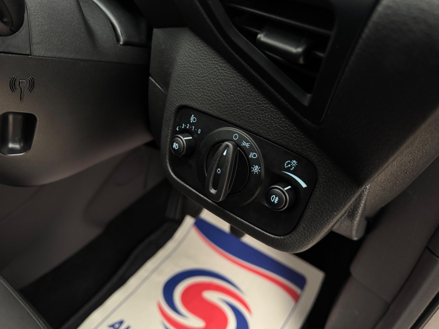 Used Ford Kuga 2017 for sale - 76824331: Photo 59