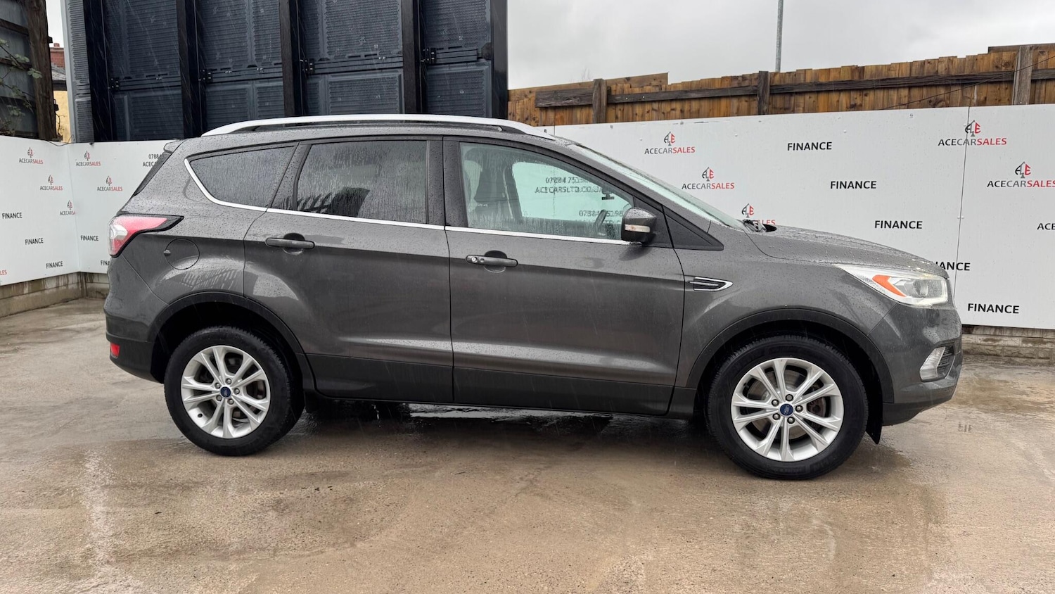 Used Ford Kuga 2017 for sale - 76824331: Photo 9