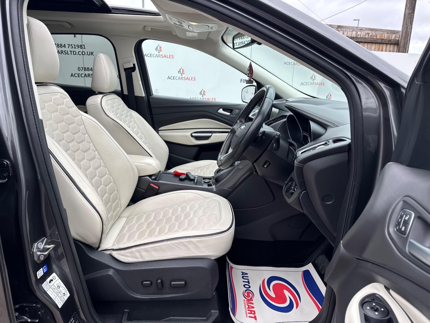 Used Ford Kuga 2017 for sale - 76936099: Photo 11