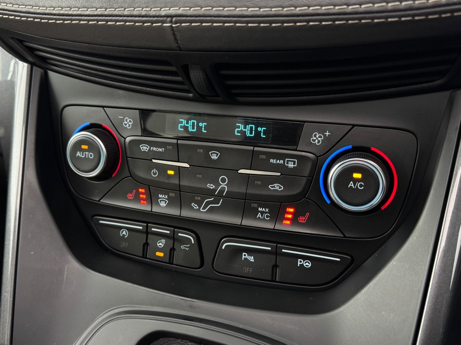 Used Ford Kuga 2017 for sale - 76936099: Photo 25