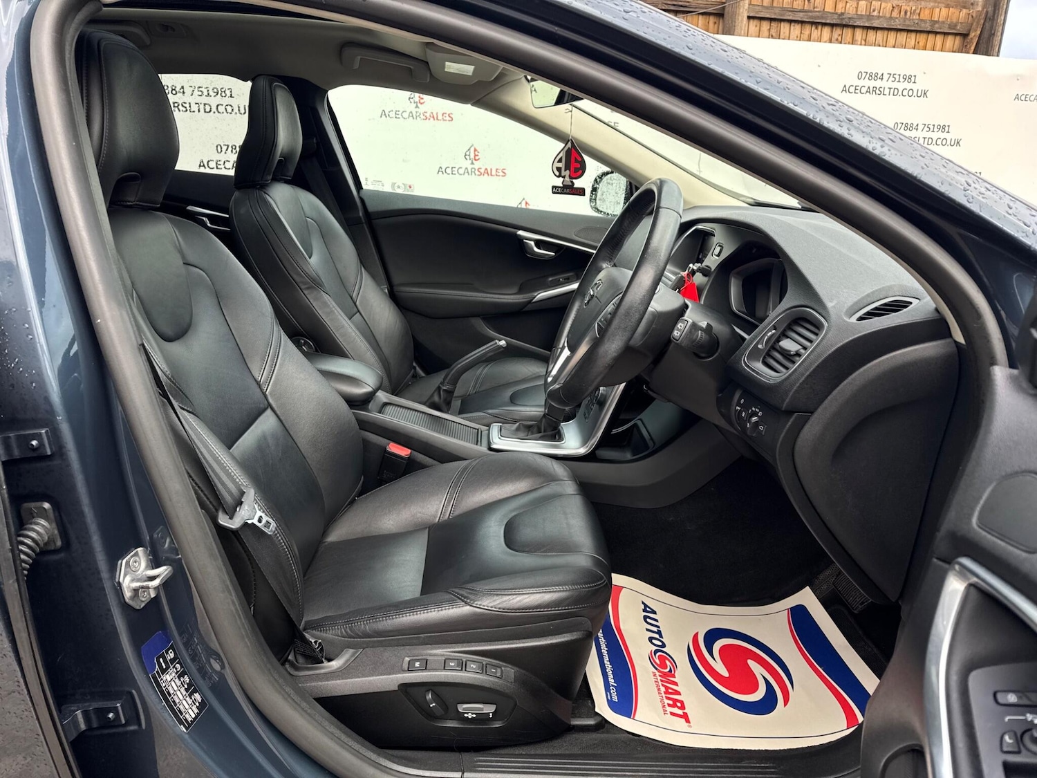 Used Volvo V40 2019 for sale - 76991359: Photo 11