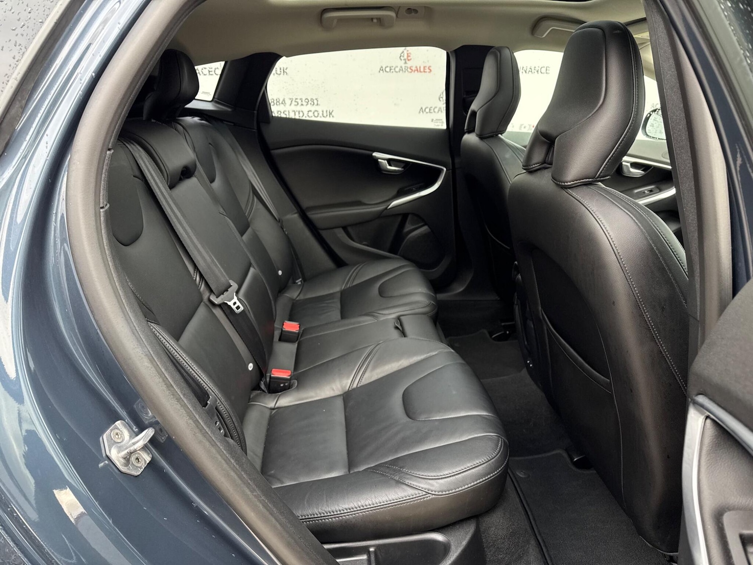 Used Volvo V40 2019 for sale - 76991359: Photo 14