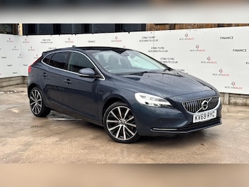 Volvo V40 feature image