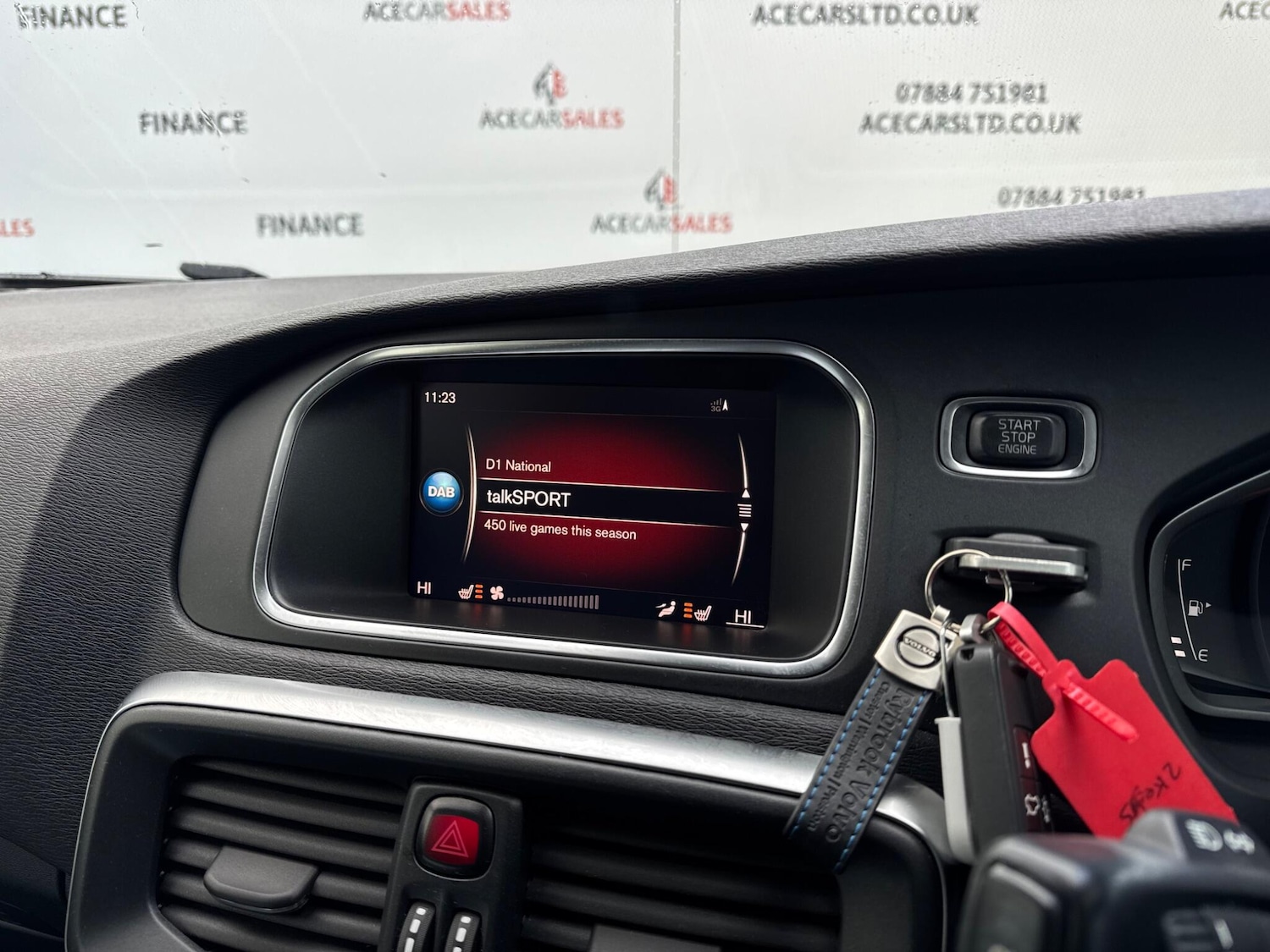 Used Volvo V40 2019 for sale - 76991359: Photo 24