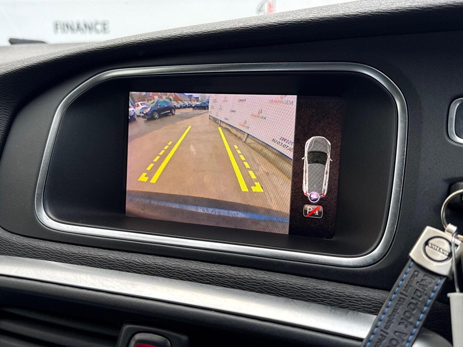 Used Volvo V40 2019 for sale - 76991359: Photo 36