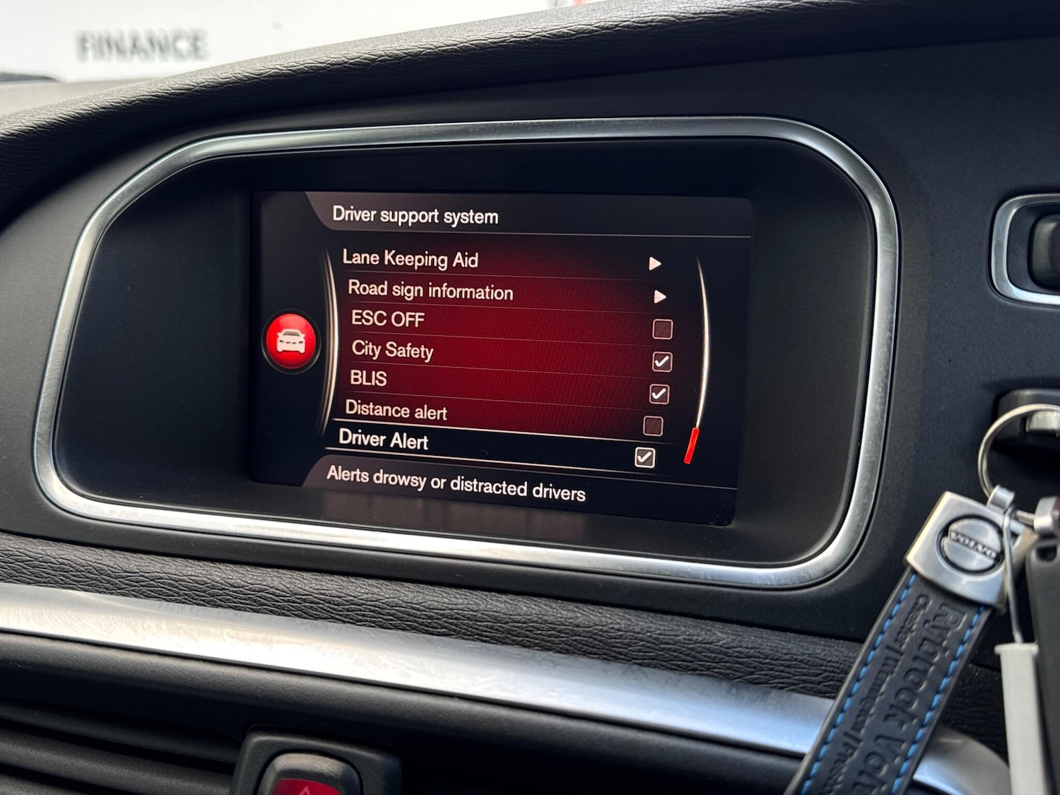 Used Volvo V40 2019 for sale - 76991359: Photo 38