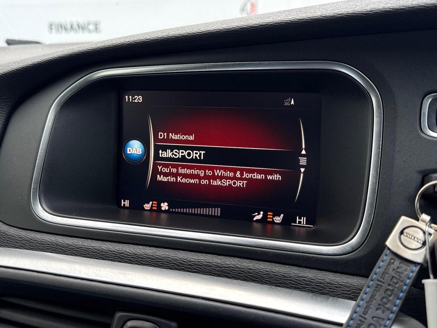 Used Volvo V40 2019 for sale - 76991359: Photo 56