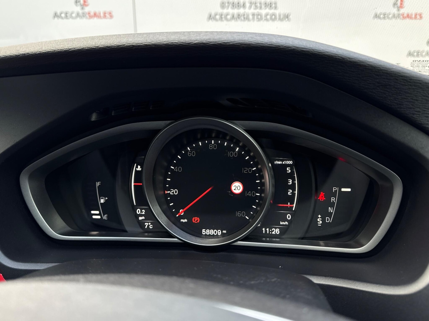 Used Volvo V40 2019 for sale - 76991359: Photo 64